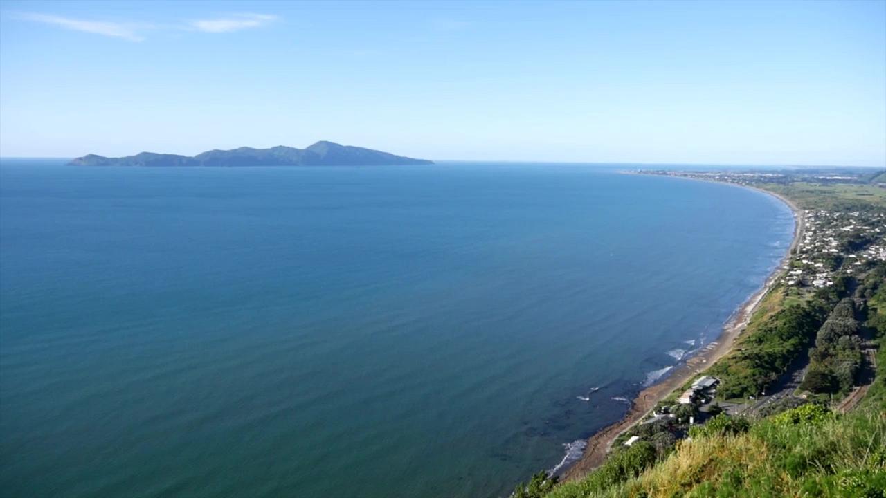 Top Floor Bed And Breakfast Paraparaumu Bagian luar foto
